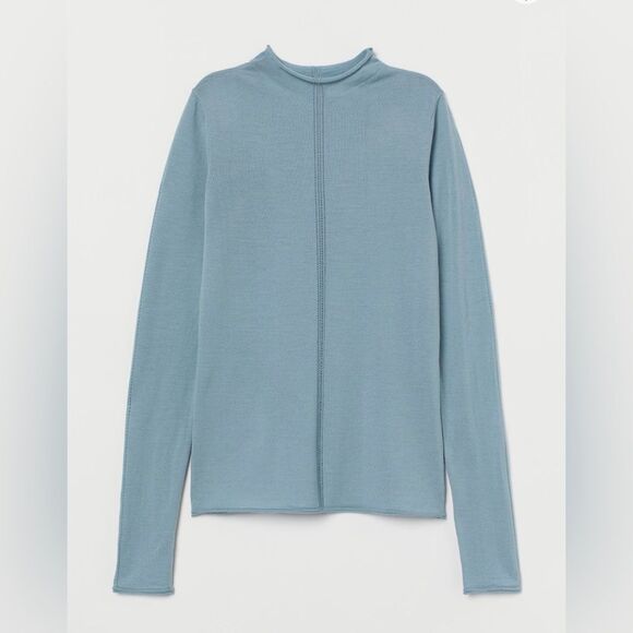 FINE KNIT SWEATER